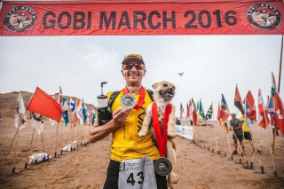 Dion Leonard, ultra marathon runner, and Gobi, the amazing dog