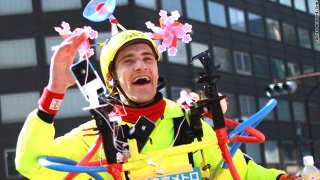 Joseph Tame runs Tokyo Marathon and streams it online