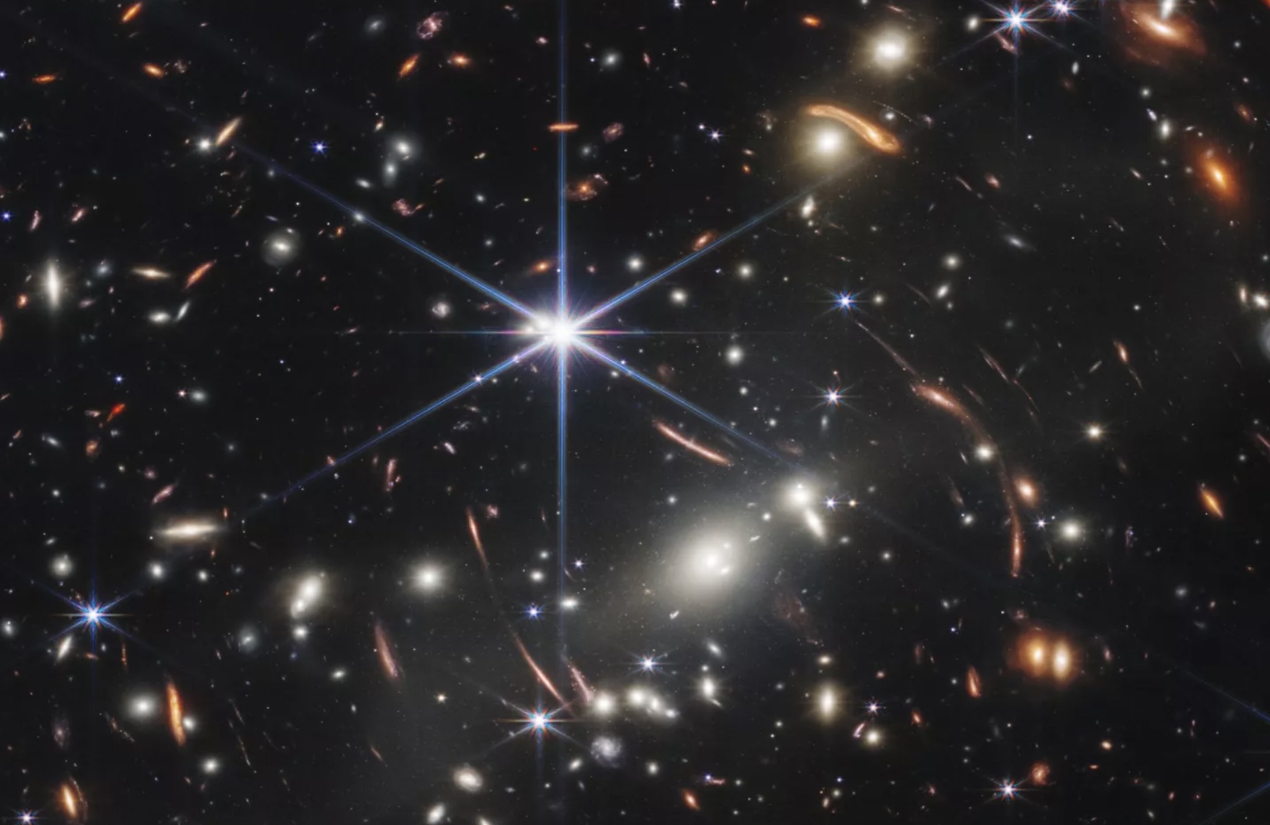jameswebb-telescope-firstpicture