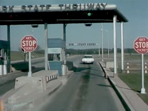 NY thruway toll booth